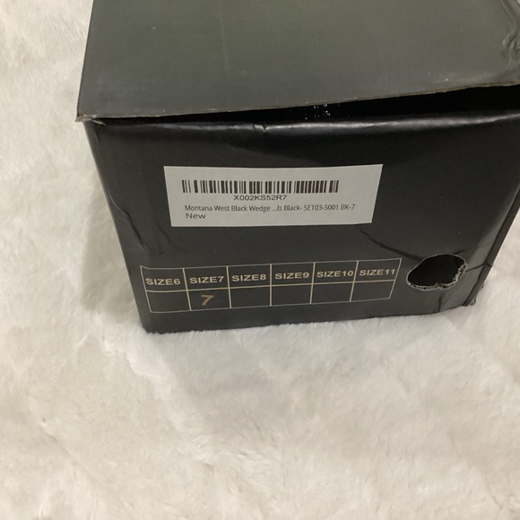 Montana West Black and Orange Embellished Sandals - Picture 4 of 5